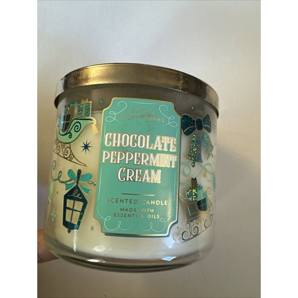 Bath & Body Works Chocolate Peppermint Cream 14.5 Oz Candle 3 Wick New C34